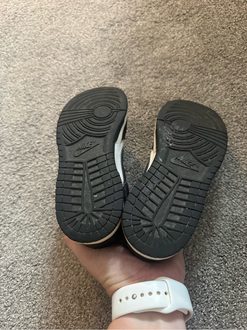 Nike Dunk Low Black and White Sneakers Sz 13.5 - Picture 6 of 7
